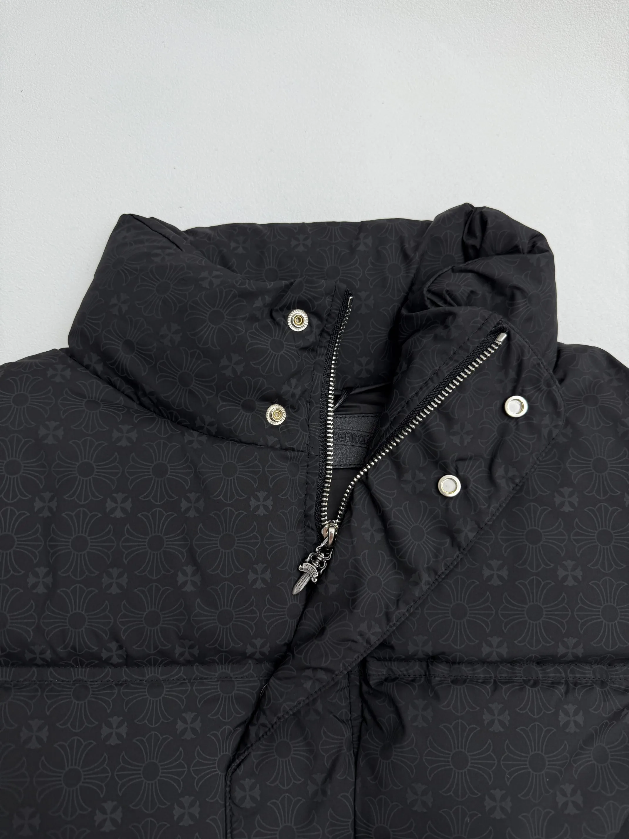 P820 ​​Chrome Hearts Chrome Hearts Sanskrit full-print jacquard down vest S/M/L/XL